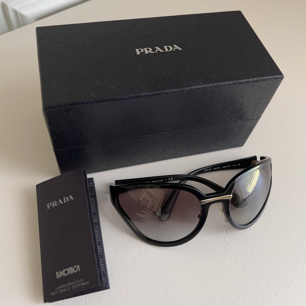 Prada Women’s Catwalk Sunglasses PR 22VS 1AB0A7 68mm Black | Gray Gradient Lens